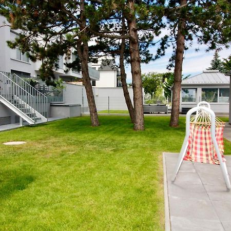Maureen Lovely 2 Bedroom Unit With Community Pool 비엔나 외부 사진