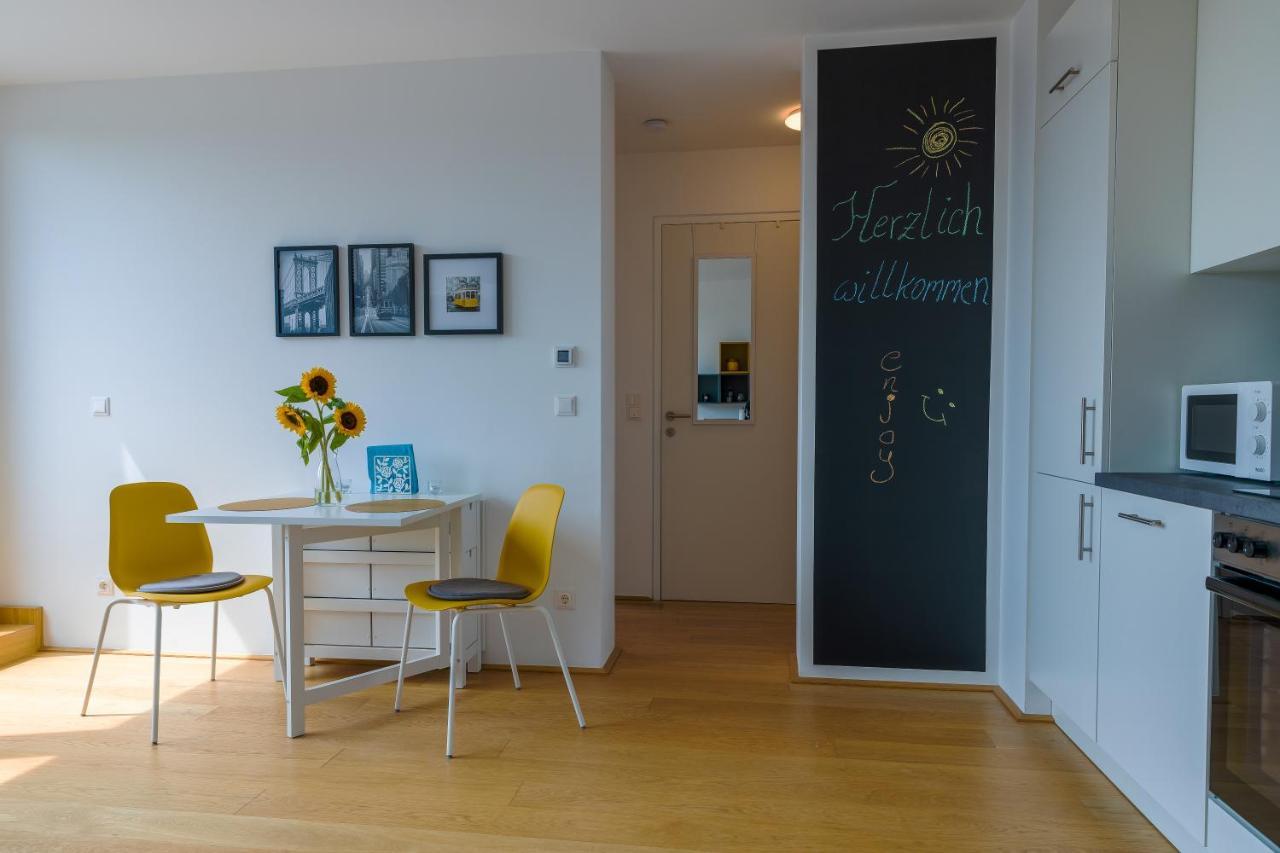 Maureen Lovely 2 Bedroom Unit With Community Pool 비엔나 외부 사진