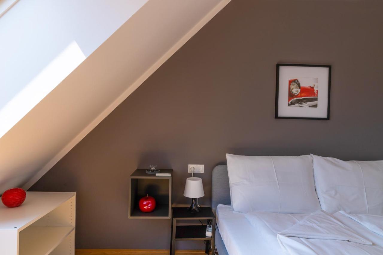 Maureen Lovely 2 Bedroom Unit With Community Pool 비엔나 외부 사진