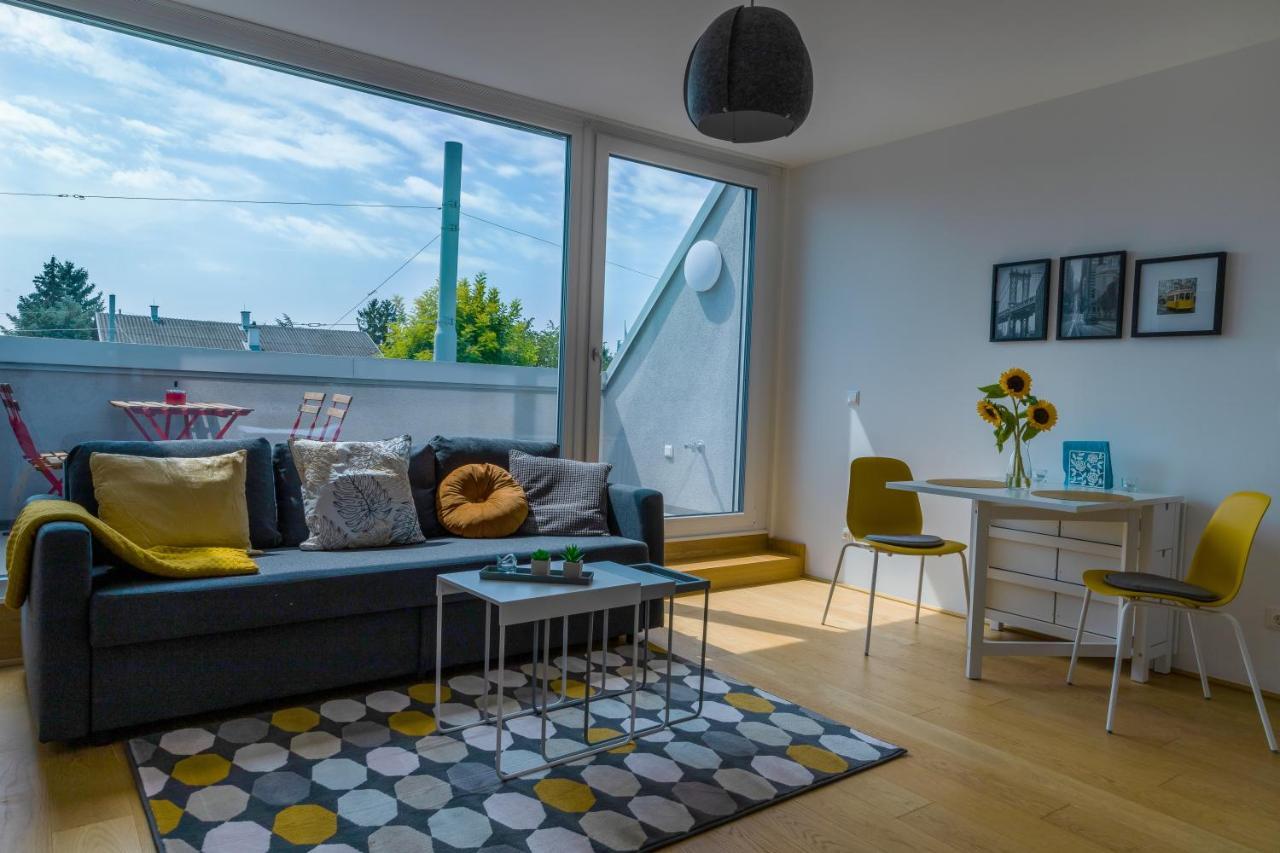 Maureen Lovely 2 Bedroom Unit With Community Pool 비엔나 외부 사진